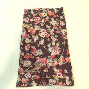 Floral knit pencil skirt